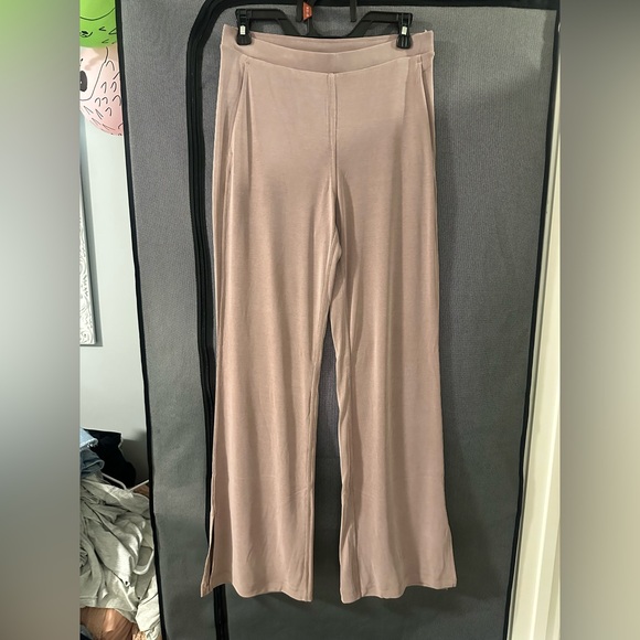 Brand New Lululemon Drapey Softstreme Flare split hem pants - Picture 5 of 11